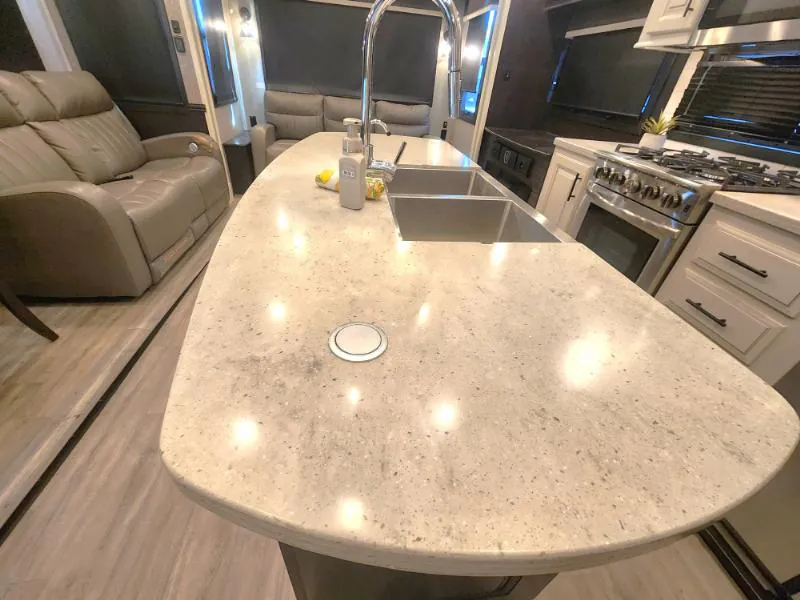 2021 Jayco Pinnacle 36FBTS, Photos photo 36