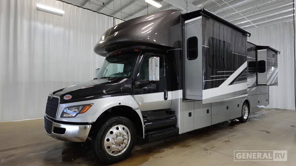 2027 NeXus RV Ghost 33DS, Photos photo 5