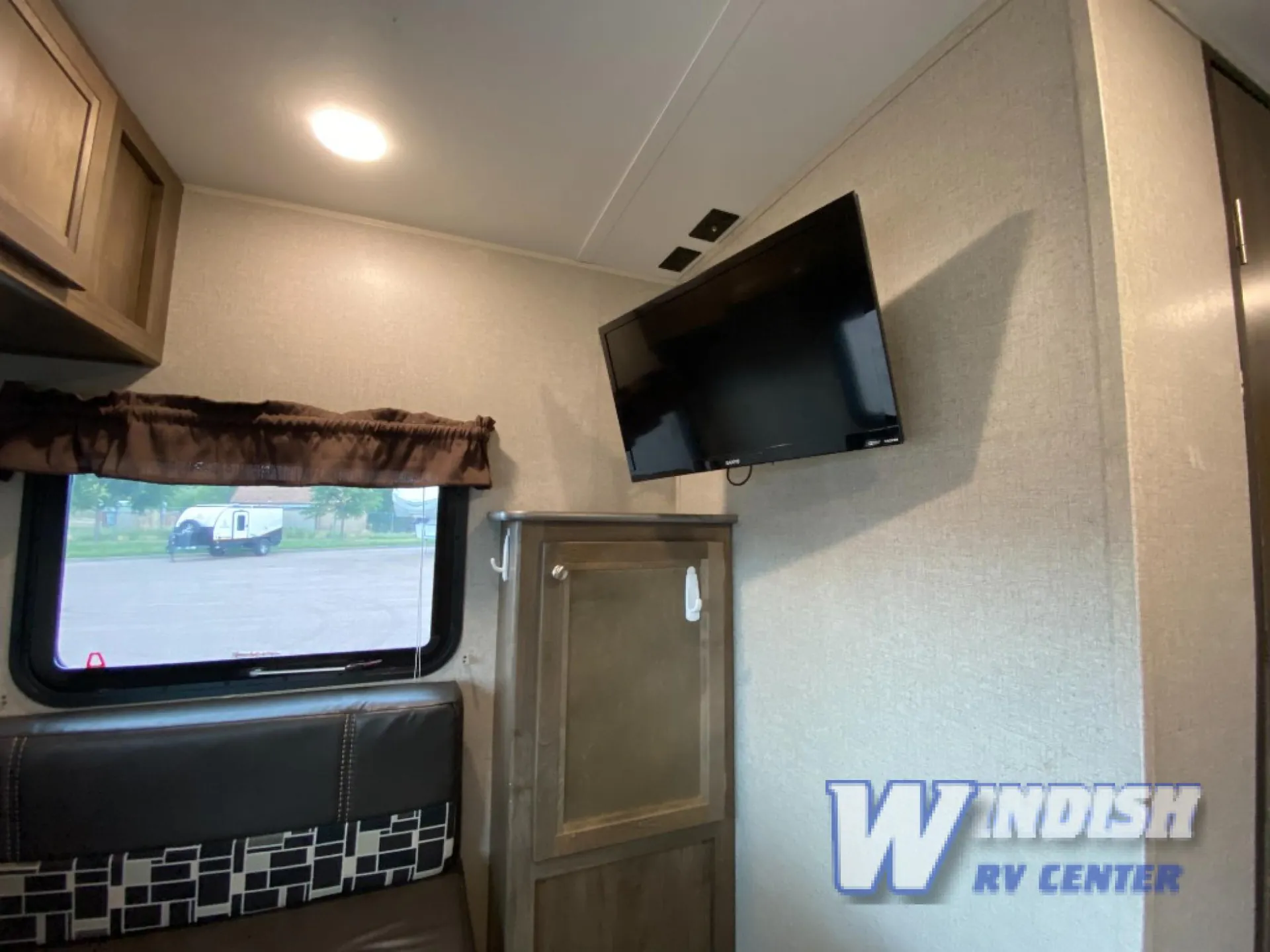 2019 Dutchmen Coleman Lantern LT 17RD - Photo 3