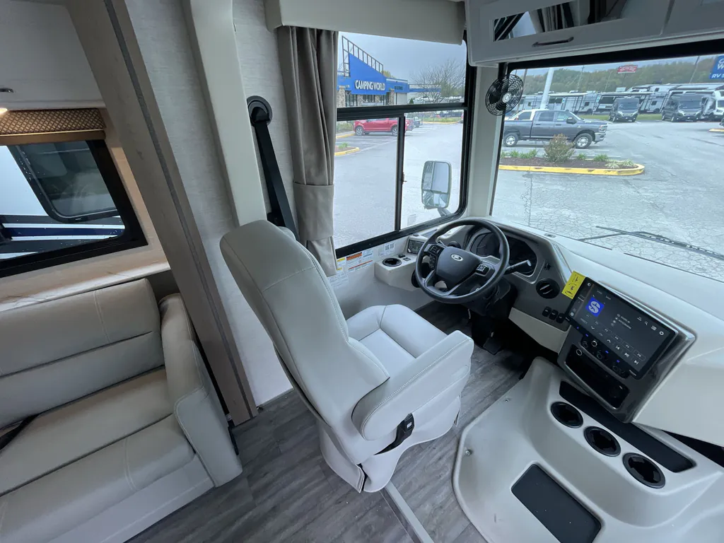 2026 Thor Motor Coach Freedom Traveler A29, Photos photo 29