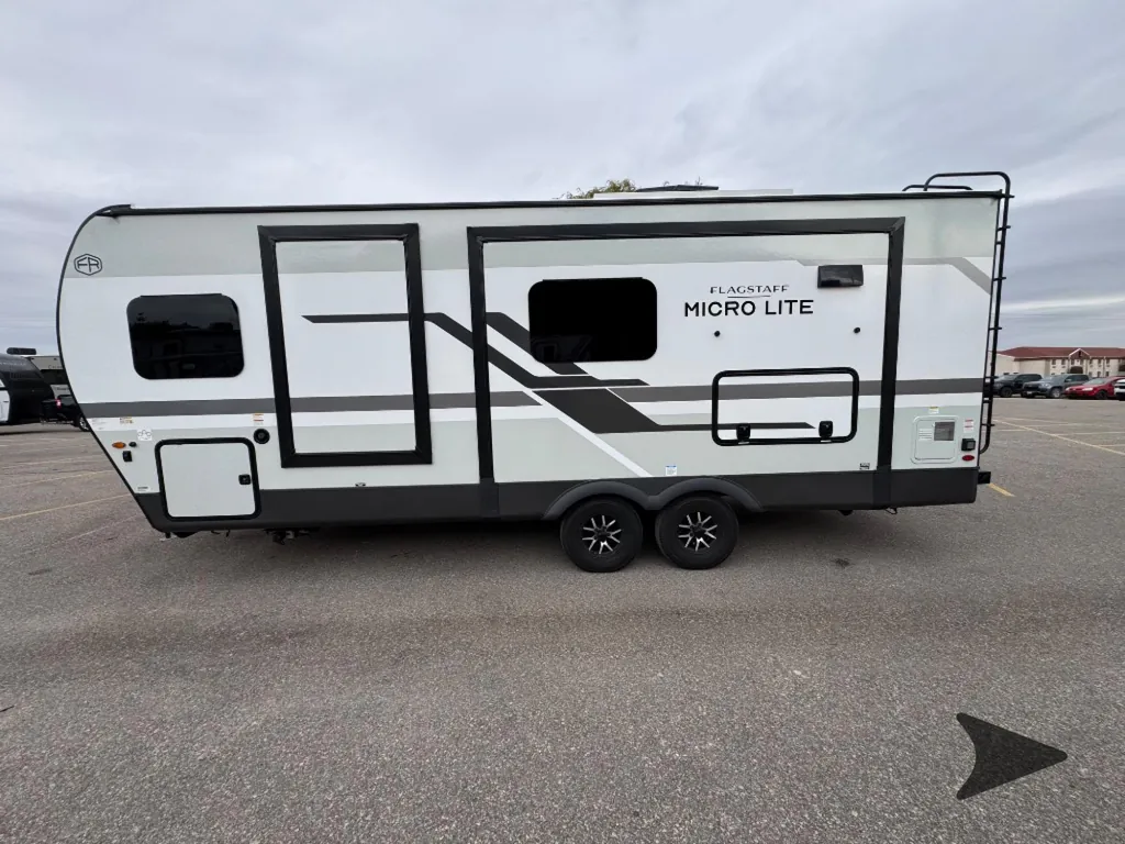2026 Forest River Flagstaff Micro Lite 25FBD, Photos photo 8