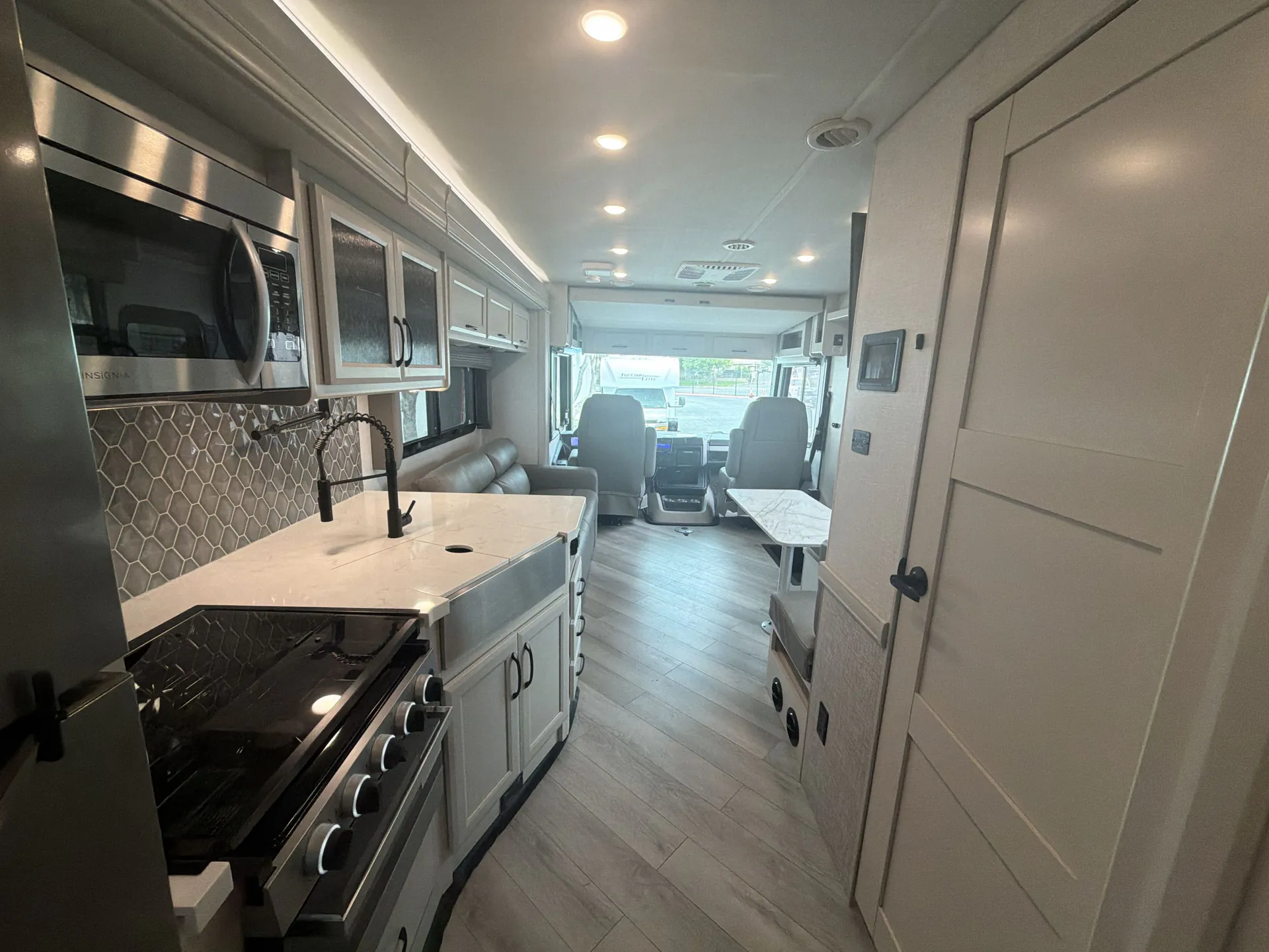 2025 Holiday Rambler Invicta 36Y — living area main