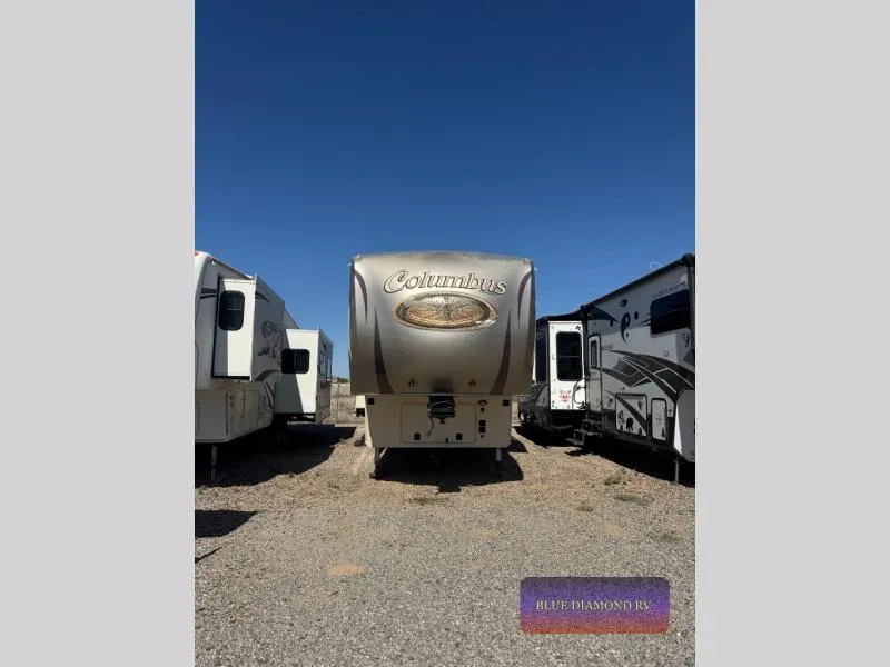 2017 Palomino Columbus 383FB - Photo 3