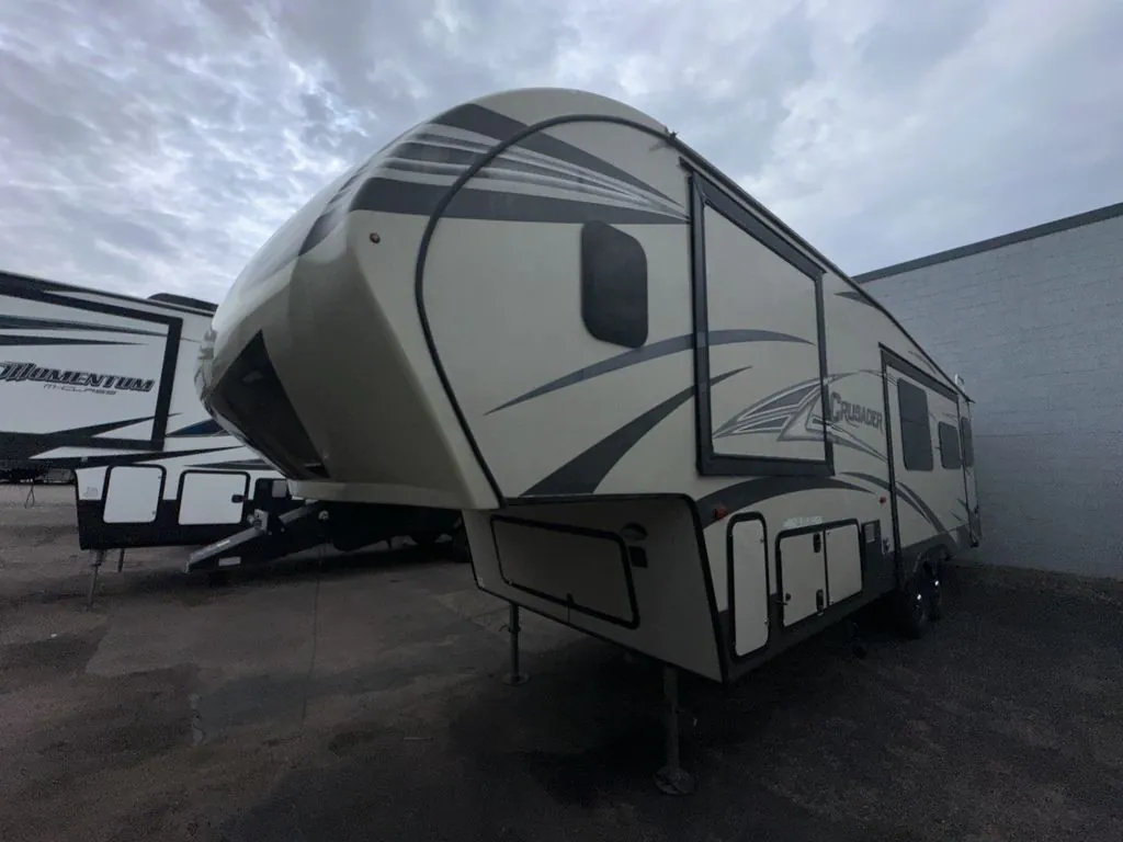 2017 Prime Time Crusader 295RST, Photos photo 4