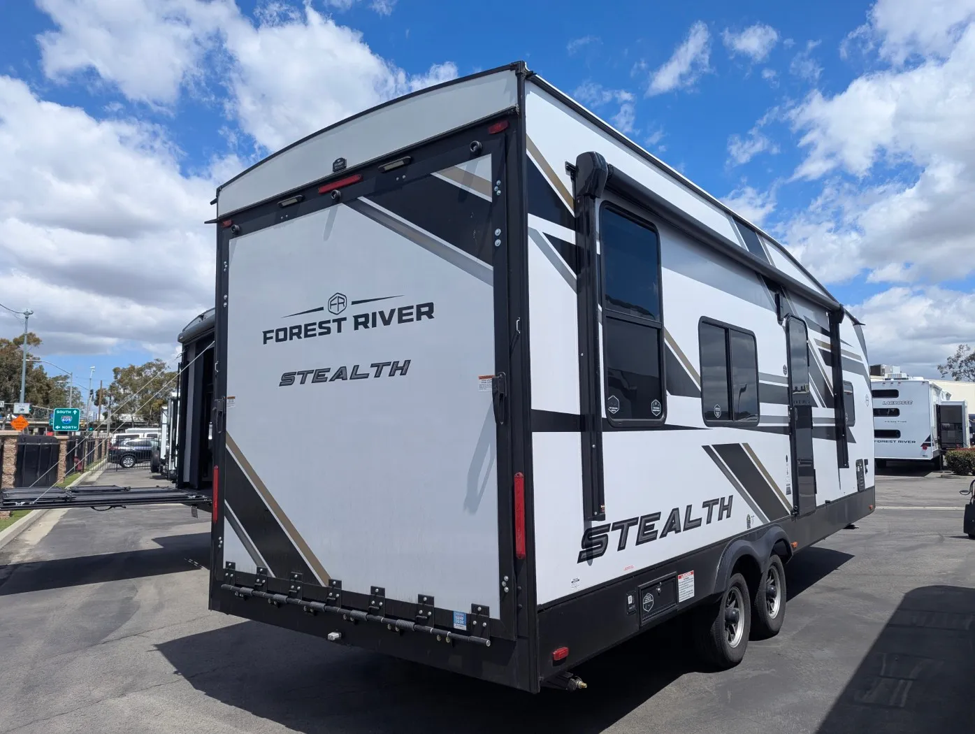 2026 Forest River Stealth 2513 — Photo 5