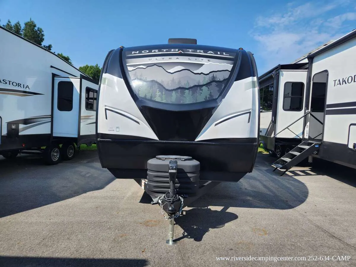 2025 Heartland North Trail Ultra-Lite Travel Trailer 26RLX - Photo 4