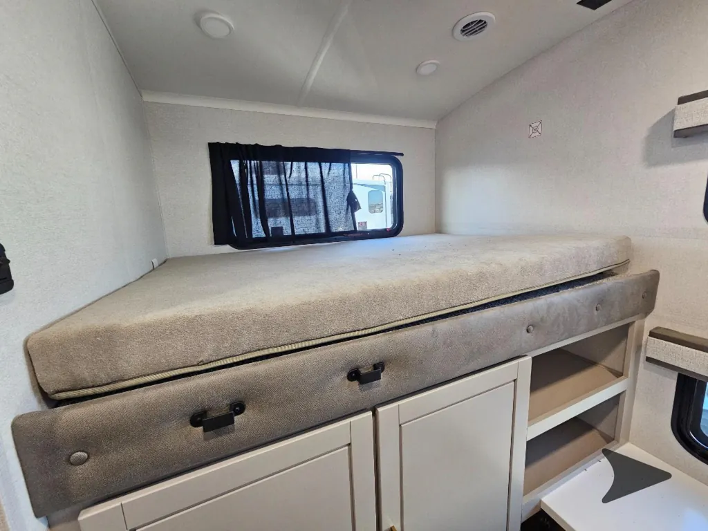 2027 Jayco North Point 391TBBH, Photos photo 47