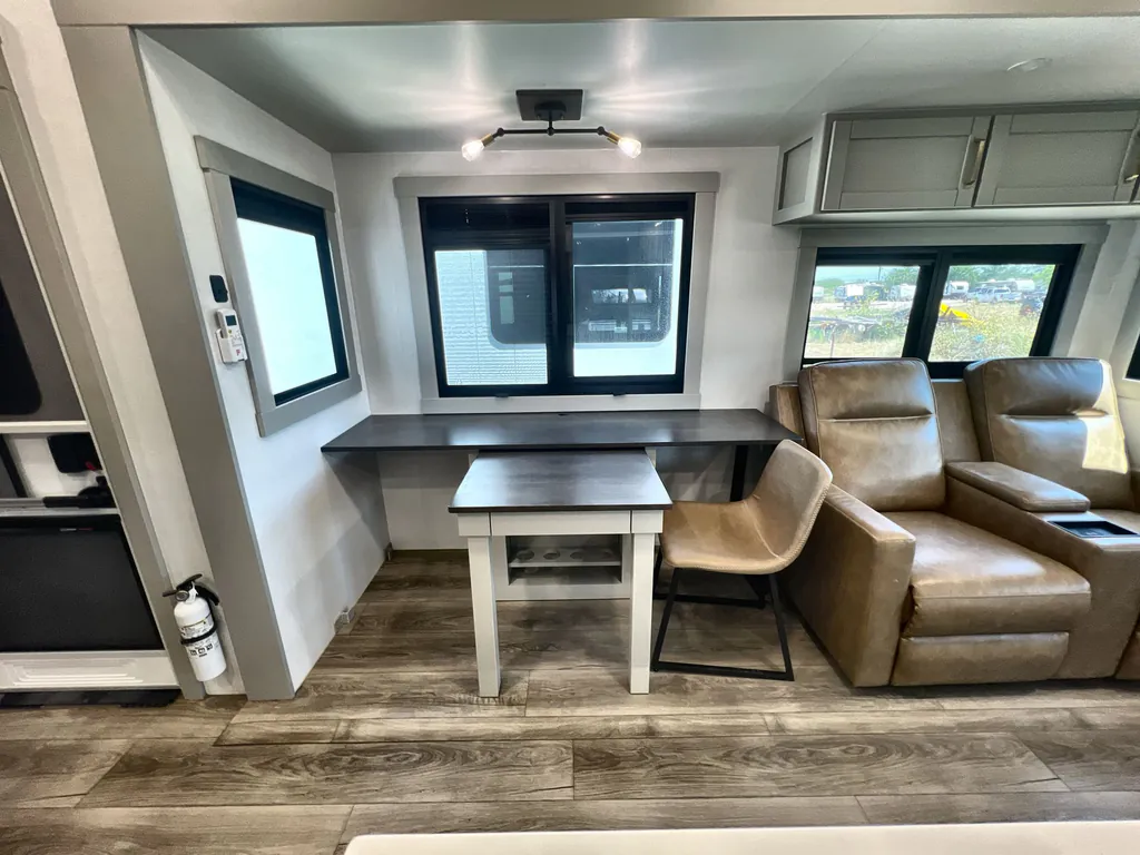 2025 Brinkley Model Z 3610, Photos photo 18