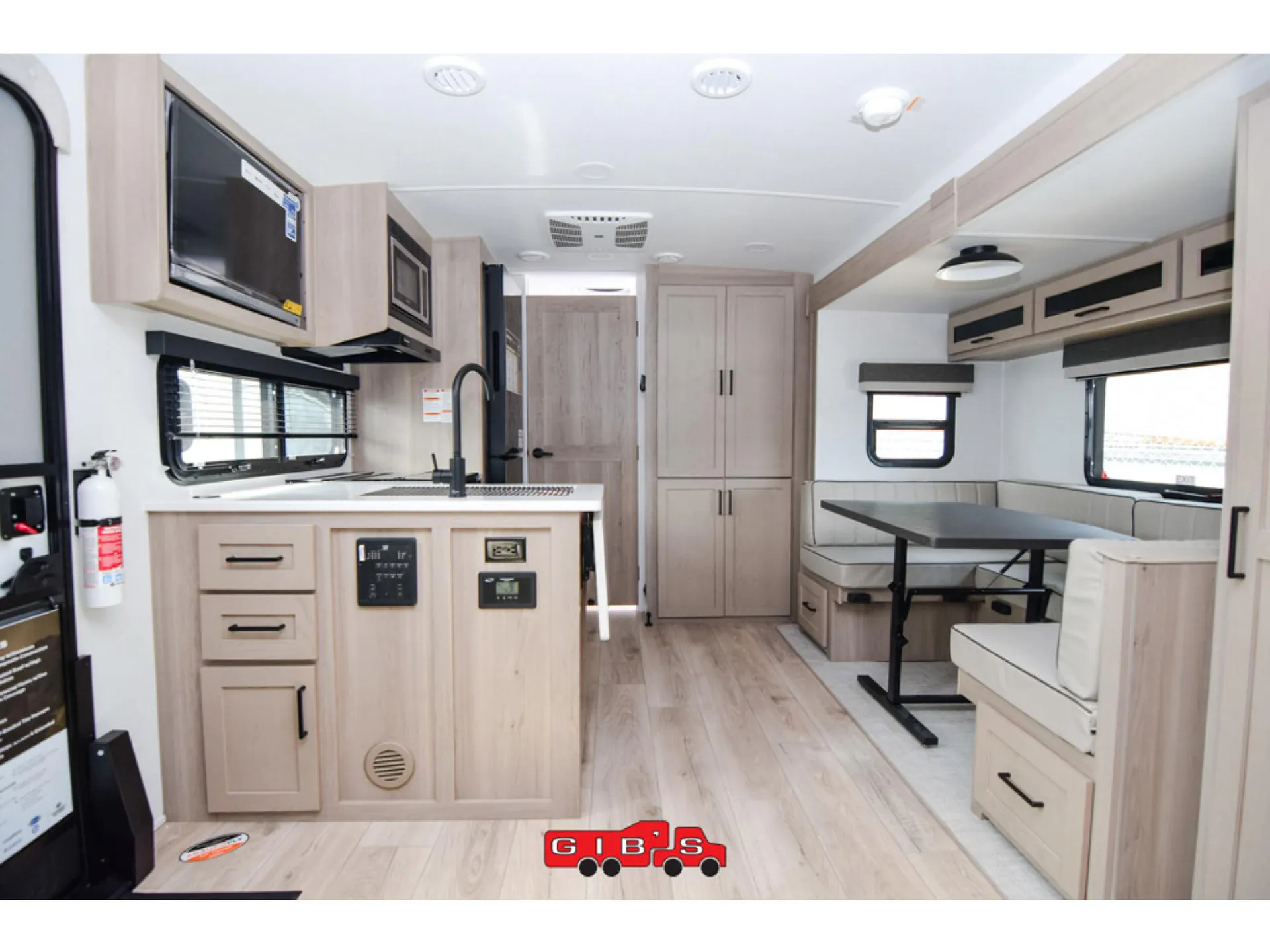 2026 Forest River Rockwood Mini Lite 2214S — Photo 6