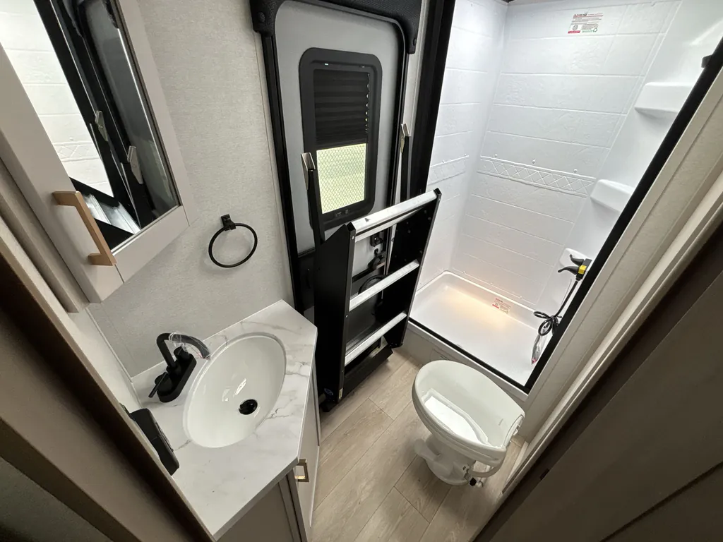 2027 Jayco Jay Feather 29BHB, Photos photo 16