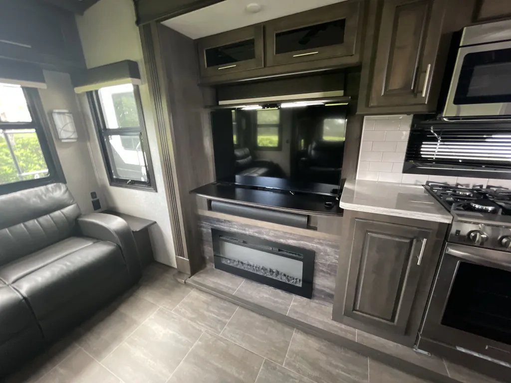 2020 Jayco Pinnacle 36FBTS, Photos photo 14