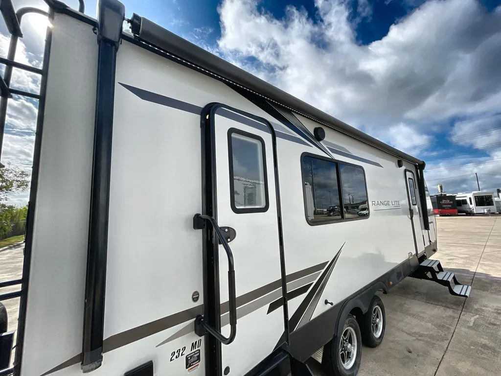 2022 Highland Ridge Range Lite 232MD - Photo 4