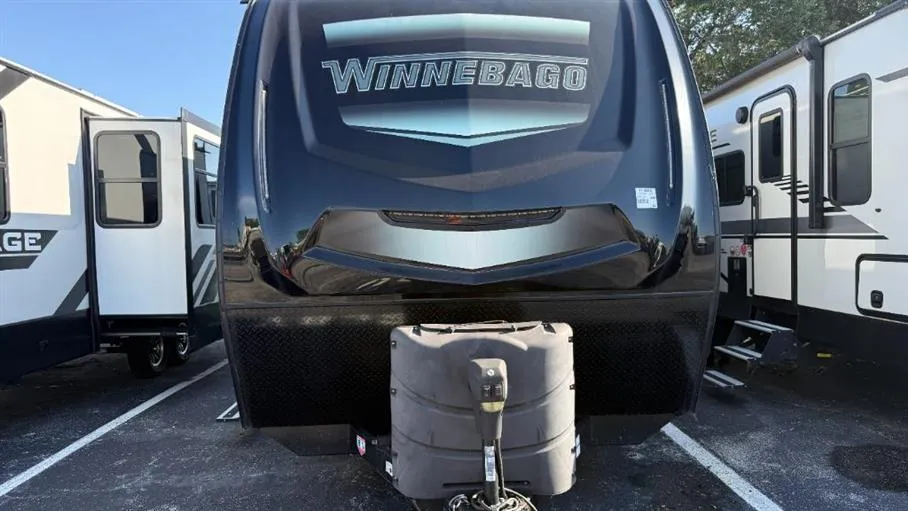 2021 Winnebago Voyage 2427RB - Photo 3