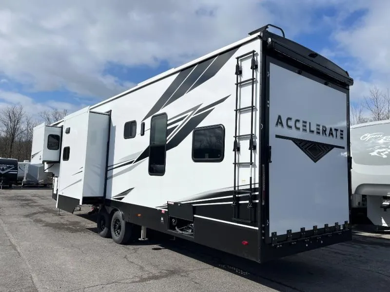 2026 KZ Accelerate 3311A - Photo 4