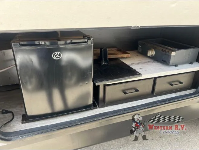 2023 Jayco Jay Flight 267BHSW - Photo 3