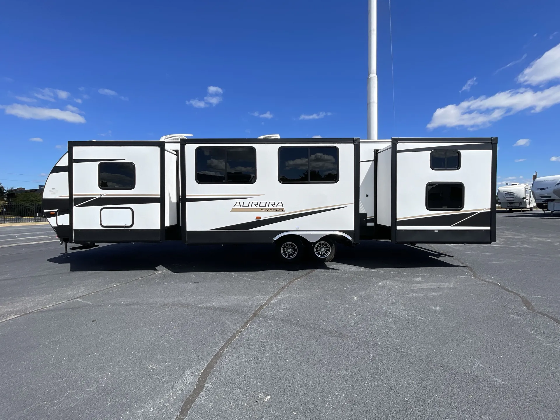 2023 Forest River Aurora 34BHTS — off campside