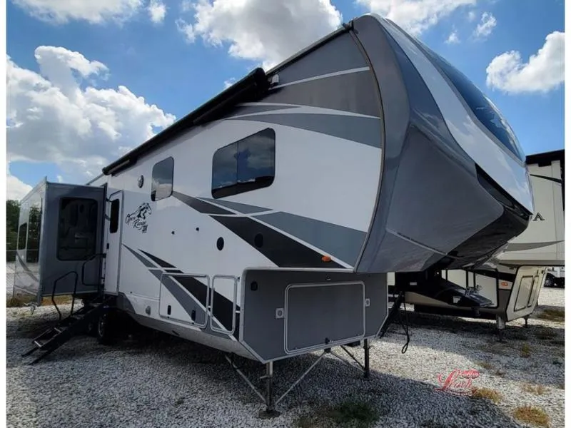 2019 Highland Ridge RV Open Range 384RLS - Photo 3