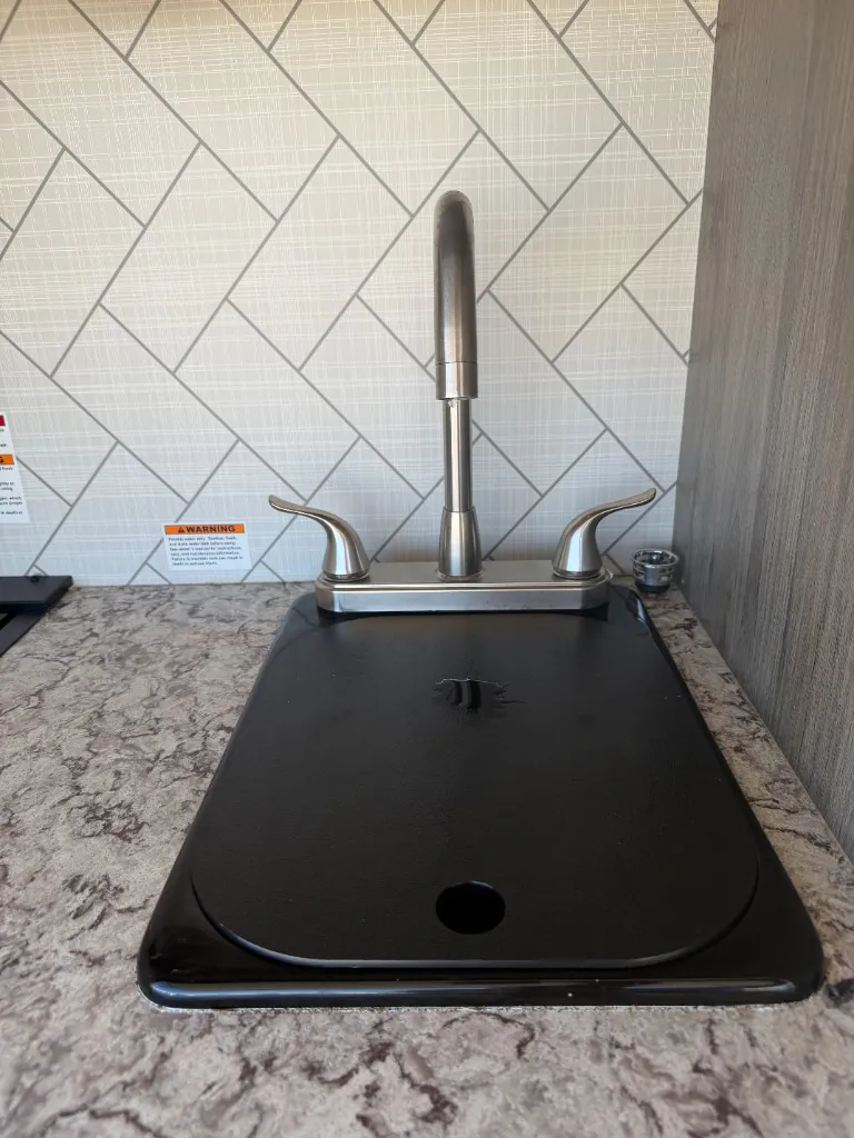 2024 Sunset Park RV SunRay 109 - Photo 4