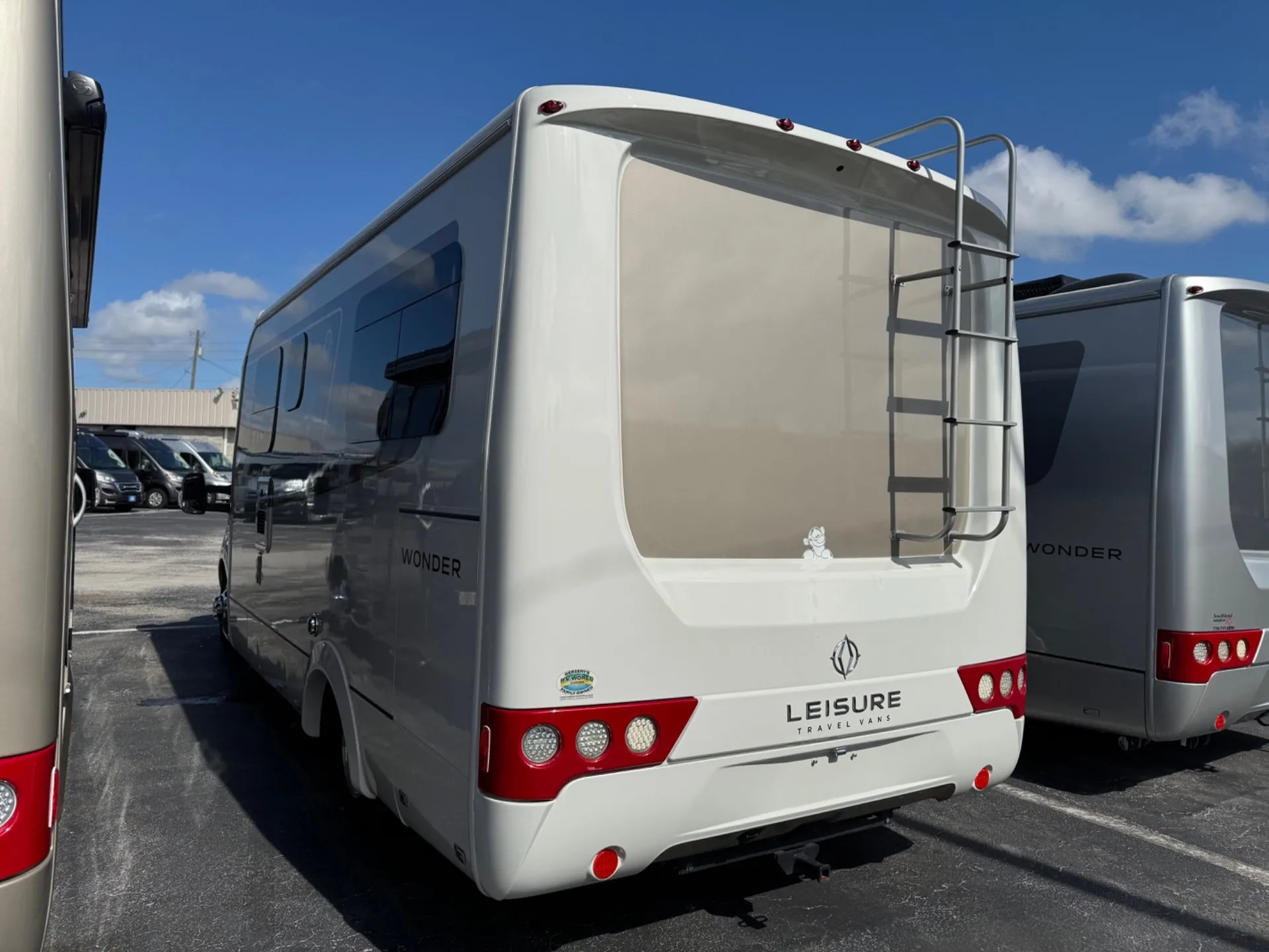 2019 Leisure Travel Vans Wonder 24RTB - Photo 3