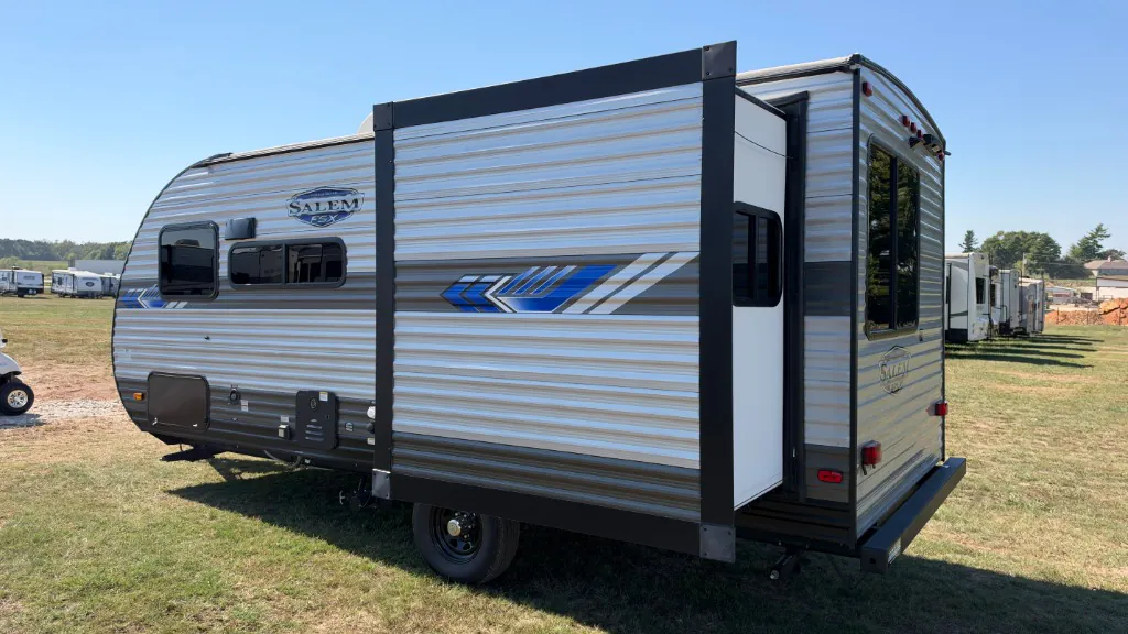 2024 Forest River Salem FSX 169RSK — Photo 6