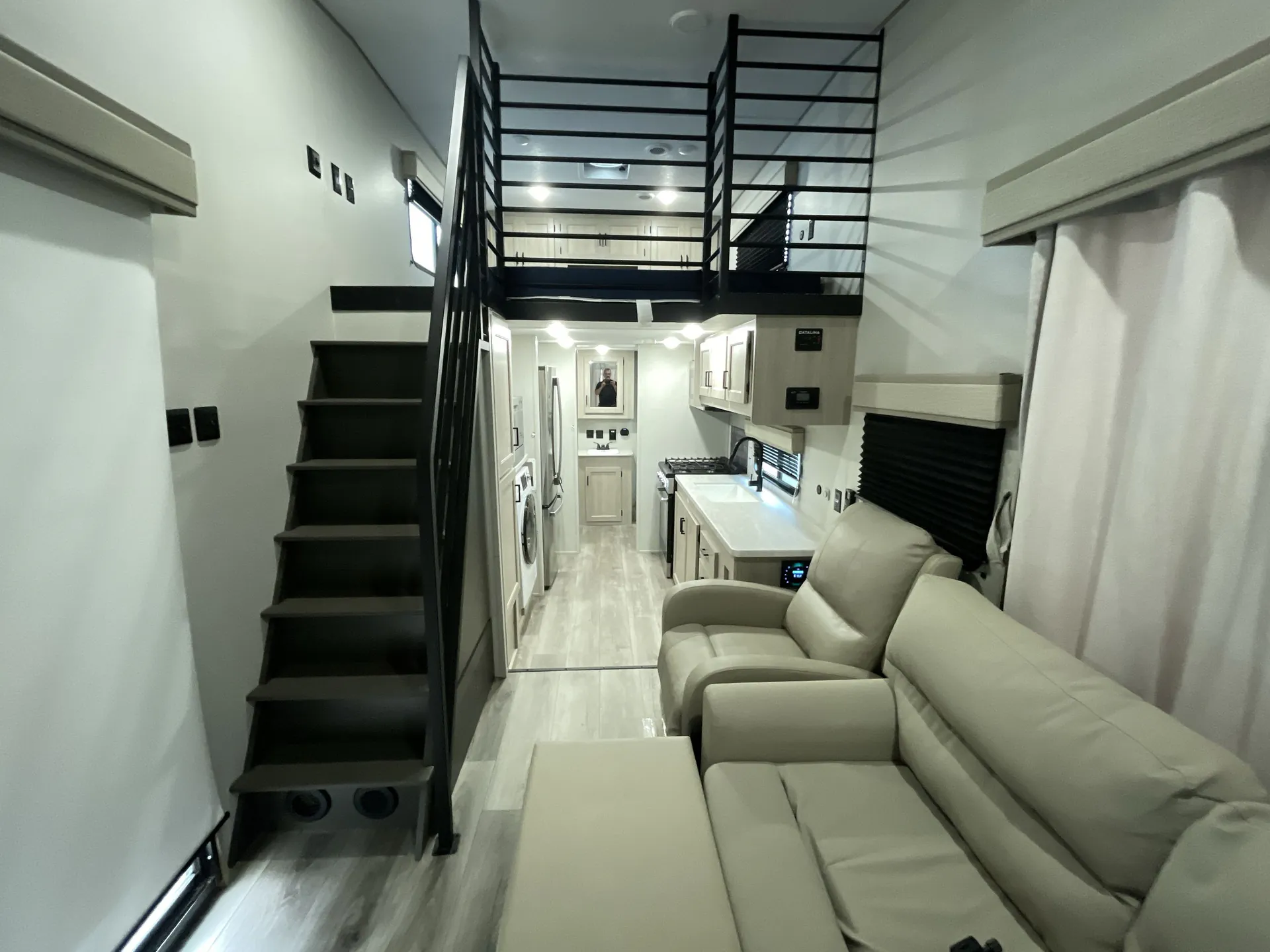2024 Coachmen Catalina Destination 18RDL — living area main