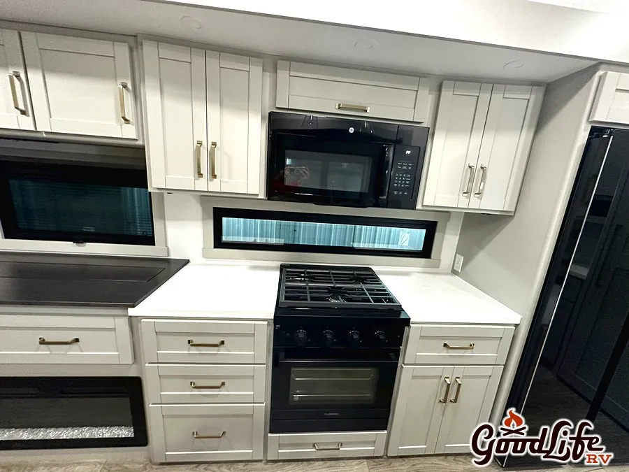 2026 Brinkley Model Z 3600, Photos photo 84