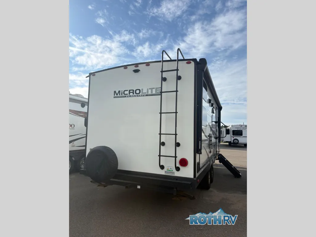 2021 Forest River Flagstaff Micro Lite 25BRDS, Photos photo 4