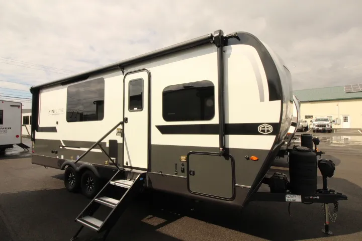 2026 Forest River Rockwood Mini Lite 2522FB - Photo 3