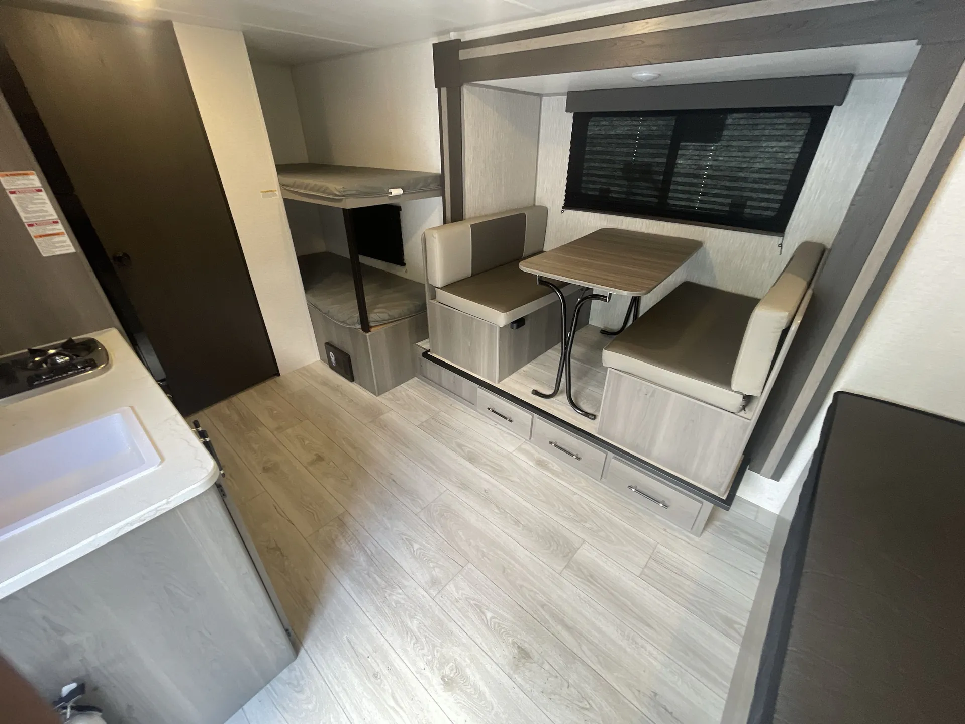 2025 Keystone Hideout Sport 176BH — living area main