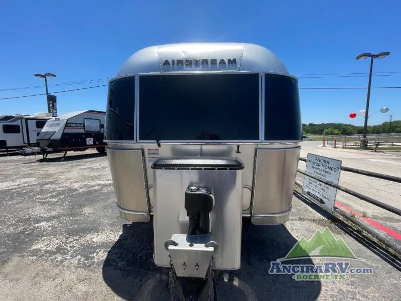 2023 Airstream International 23FB - Photo 3