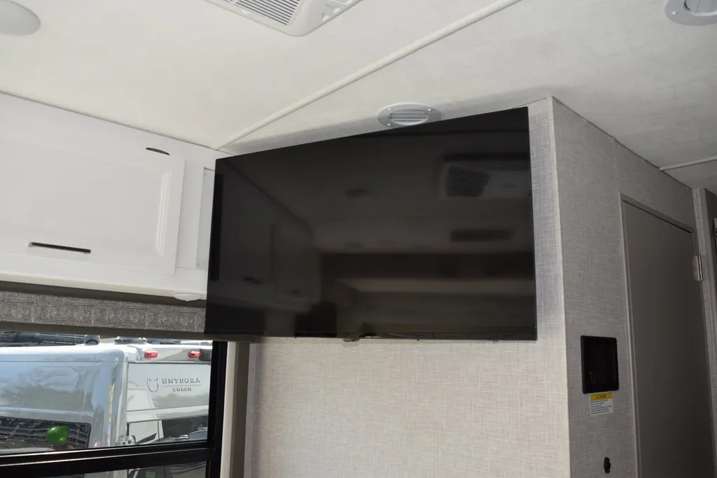 2025 Thor Motor Coach Windsport 29L, Photos photo 13