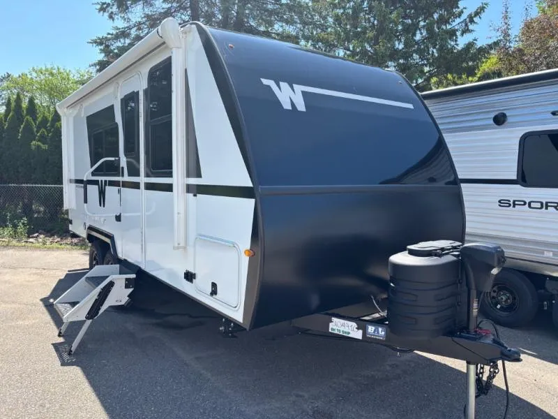2026 Winnebago Micro Minnie 2108FBS - Photo 2