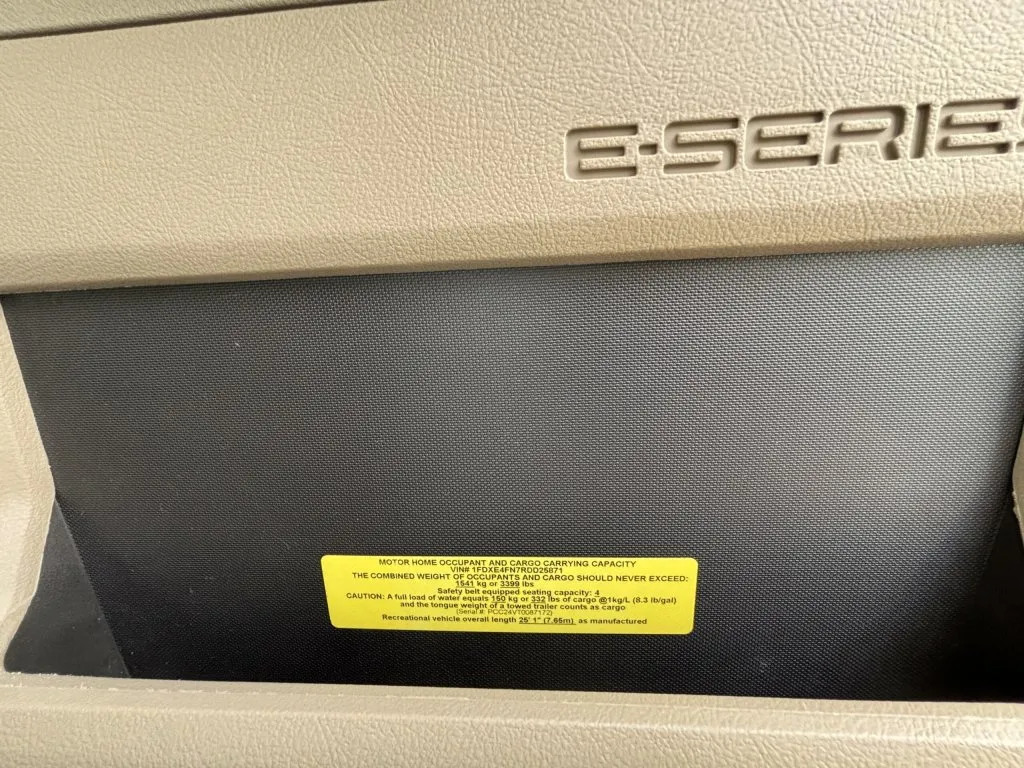 2024 Thor Motor Coach GENEVA 24VT Class C Motorhome - Photo 2