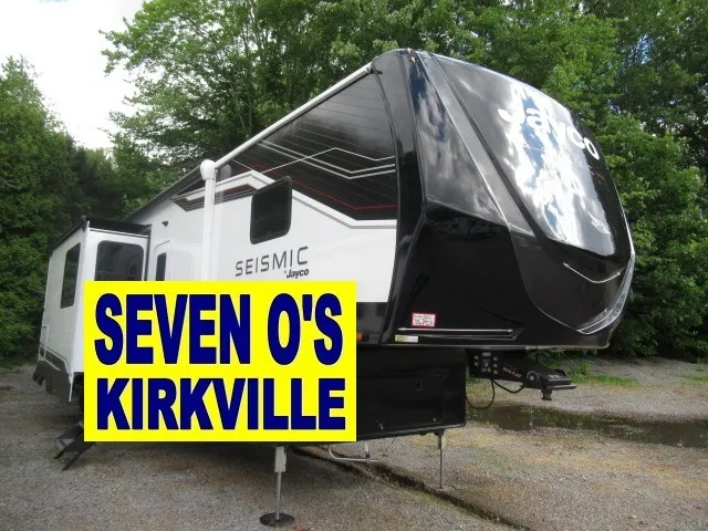 2026 Jayco Seismic 399 - Photo 2