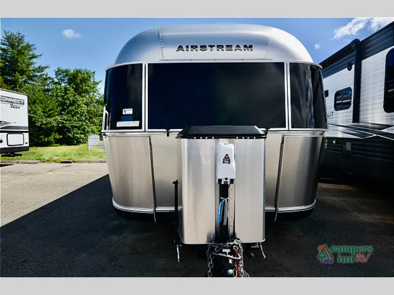 2017 Airstream Classic 30 - Photo 4