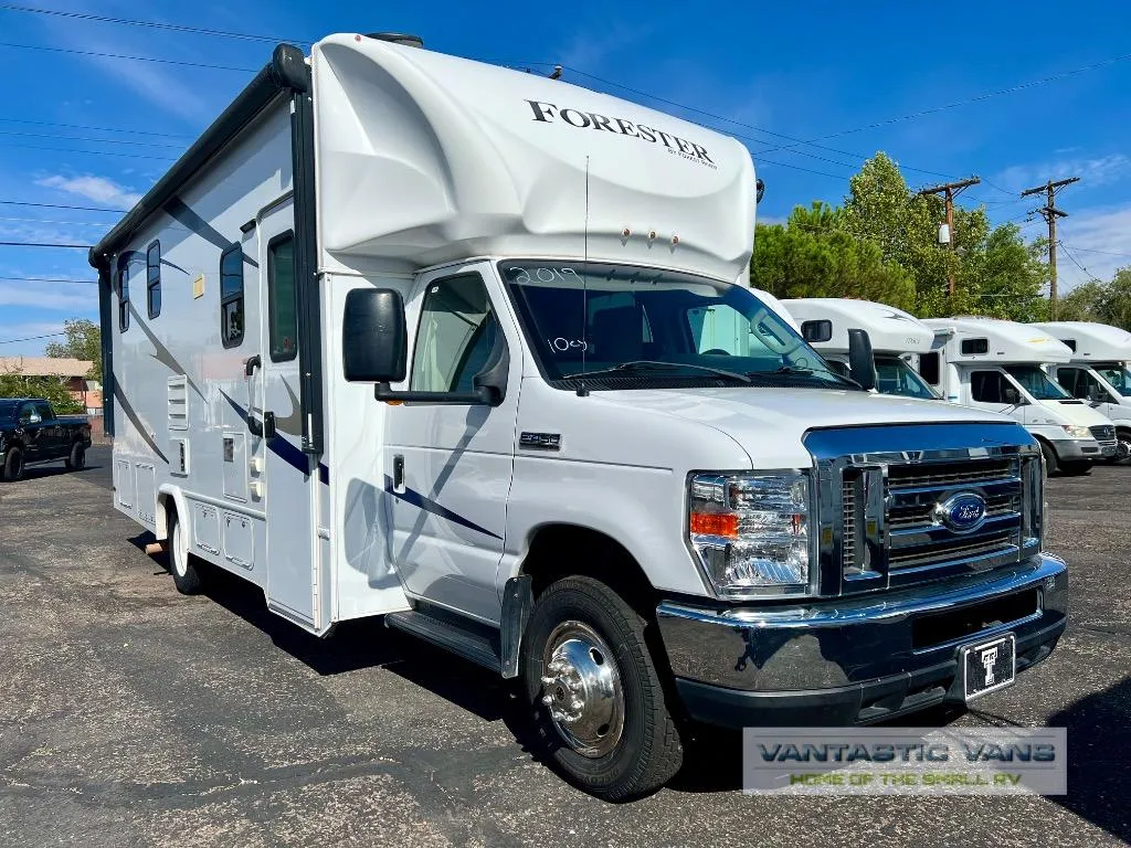 2019 Forest River RV Forest River Used    Forester - Photo 3