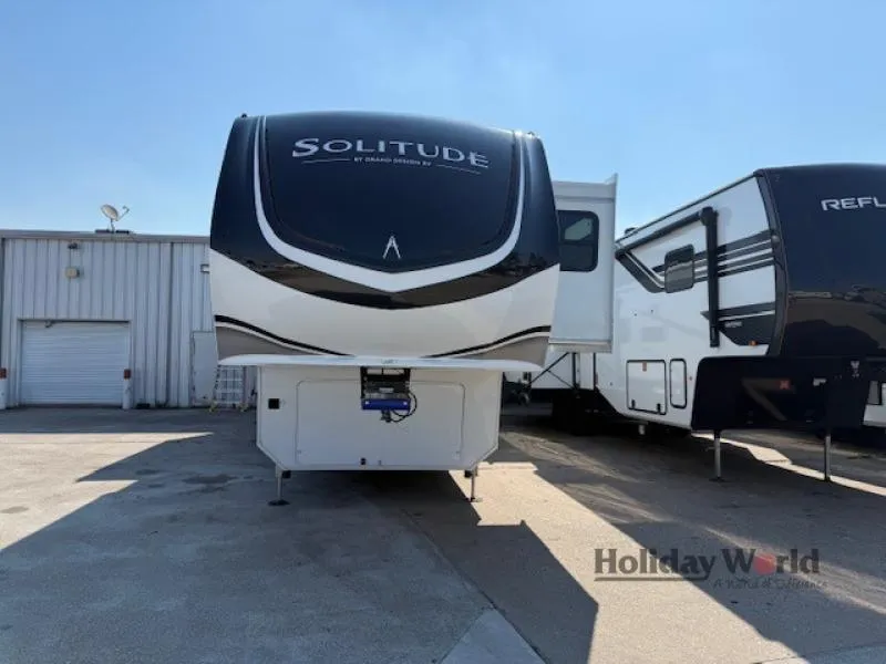 2026 Grand Design Solitude 370DV - Photo 2