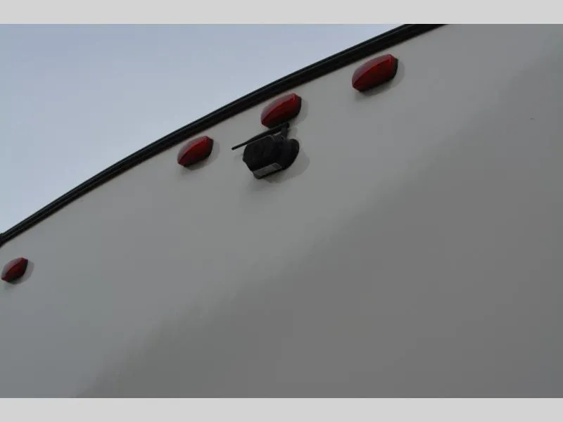 2022 Forest River Sabre 37FLH - Photo 4