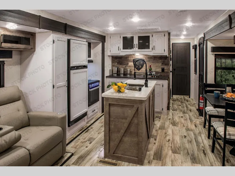 2024 Venture RV SportTrek Touring Edition 343VIK - Photo 4
