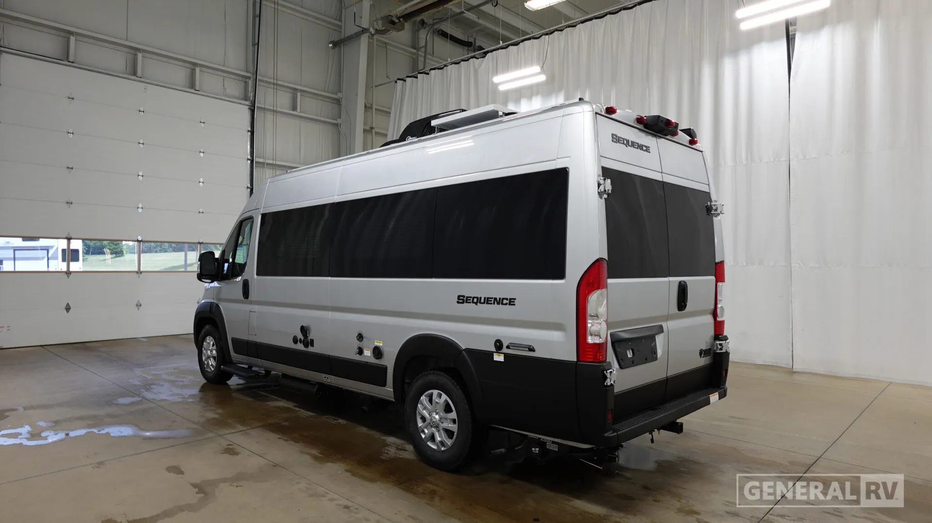 2027 Thor Motor Coach Sequence 20L - Photo 4
