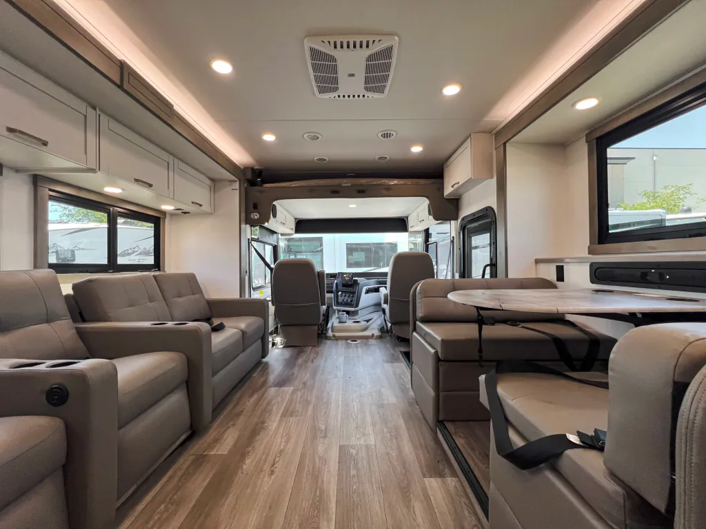 2027 Entegra Coach Vision XL 36C, Photos photo 4