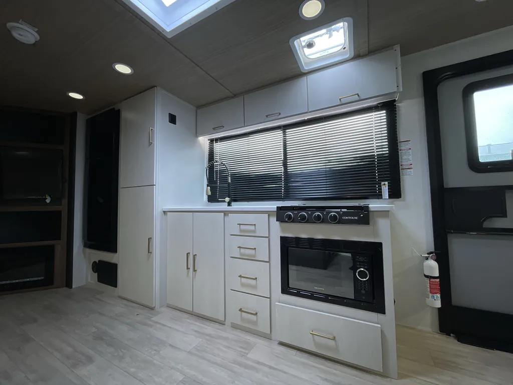 2026 Forest River Vibe Extreme Lite 2600BH, Photos photo 12