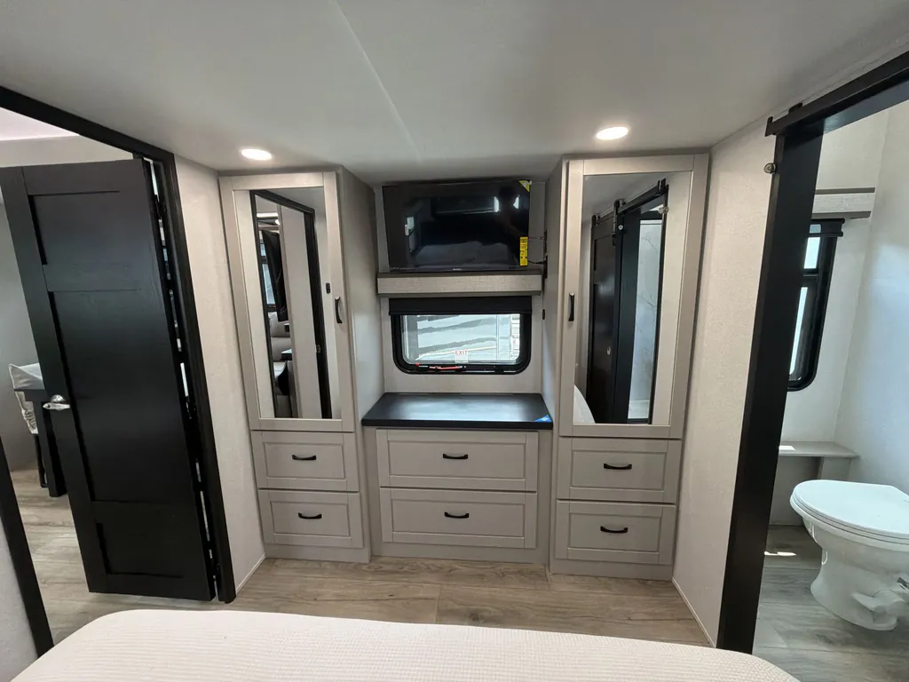 2026 Jayco North Point 395DSDB, Photos photo 28