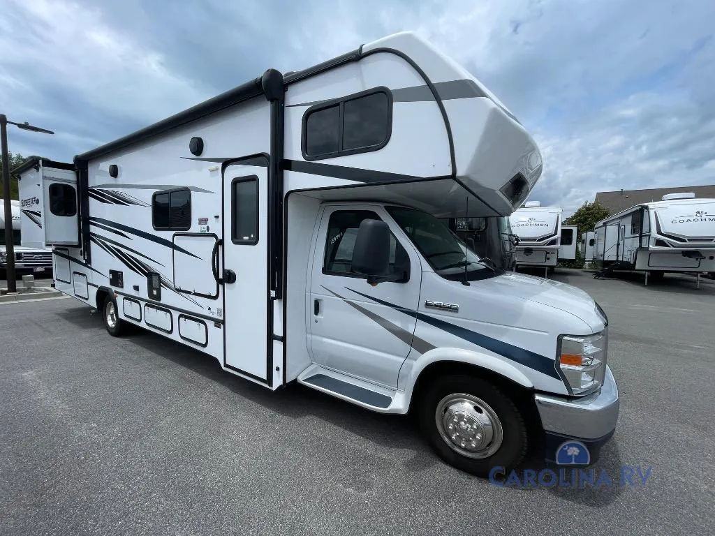 2023 Forest River Sunseeker Classic 3010DS - Photo 2