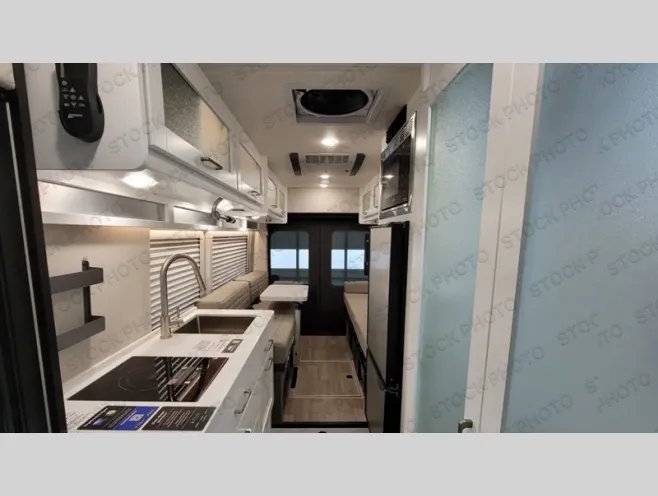 2025 Coachmen Beyond 22D - Photo 3