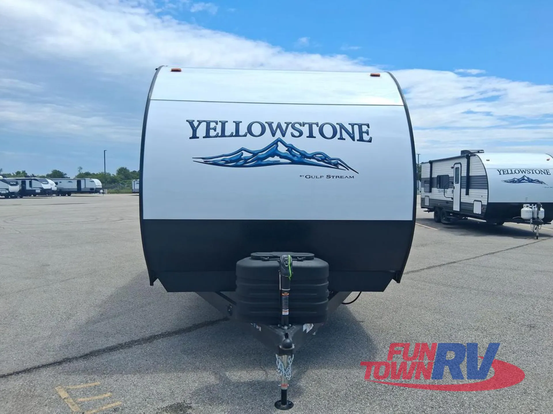 2026 Gulf Stream Yellowstone Classic 251RE - Photo 3