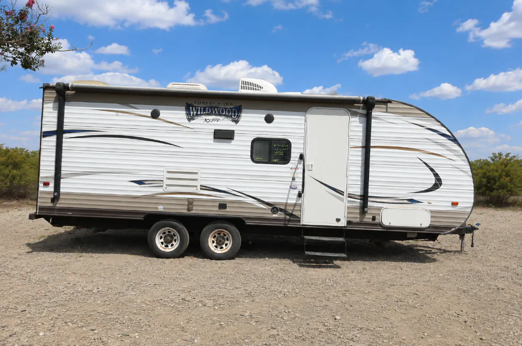 2017 Forest River RV Wildwood X-Lite 230BHXL - Photo 3