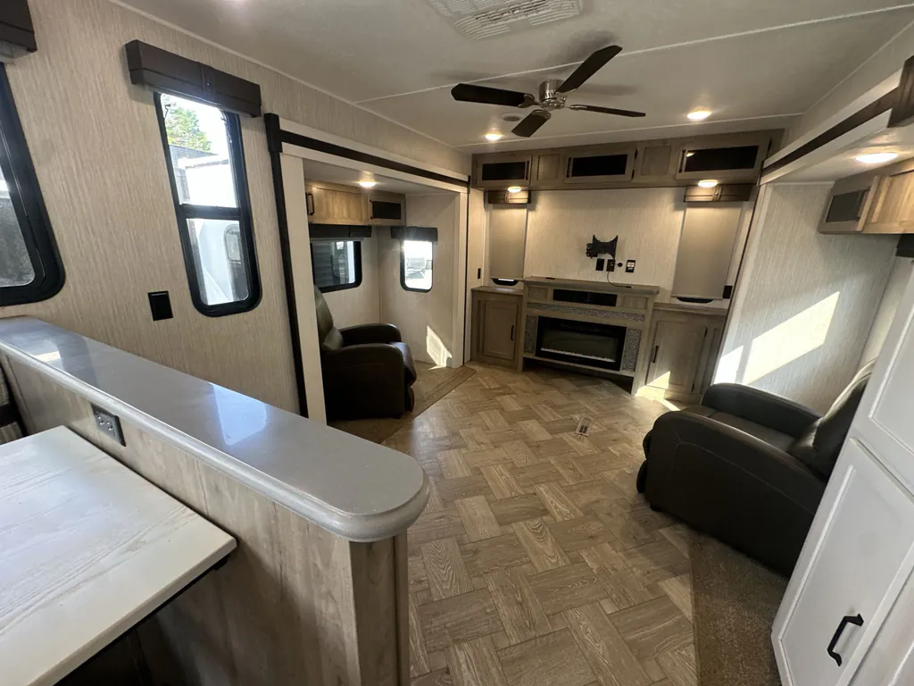 2023 Forest River Puma Vista 38DEN, Photos photo 25