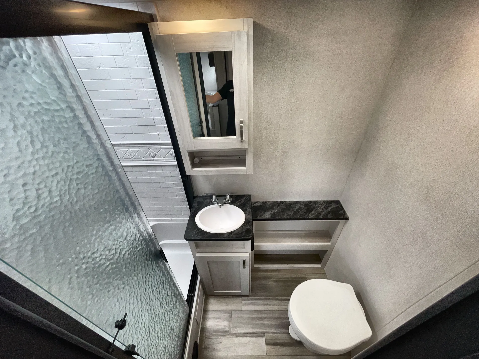 2023 Prime Time Tracer 31BHD — living area main