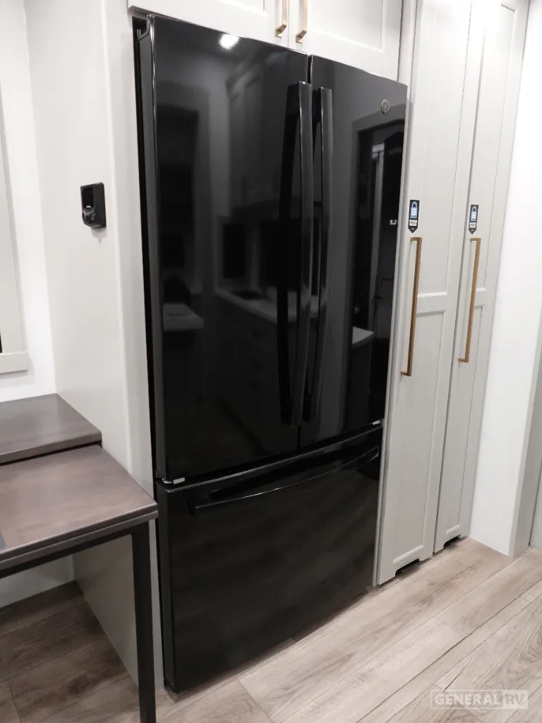 2025 Brinkley Model G 3250, Photos photo 29